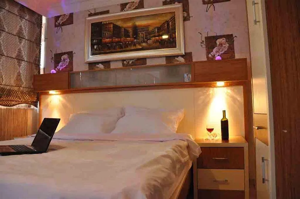 Bakirkoy Hotel İstanbul Konukevi